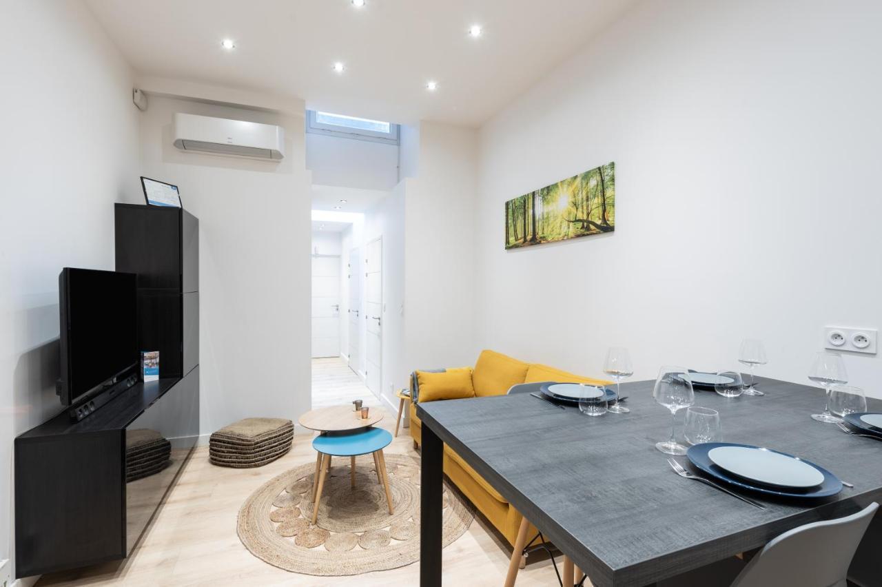 Ferienwohnung Le Notre Dame - Petit Cocon Dans Lyon 6Eme Exterior foto